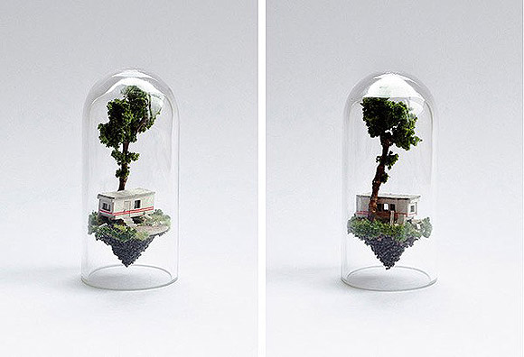 Dioramas em tubos de ensaio feitos por Rosa de Jong